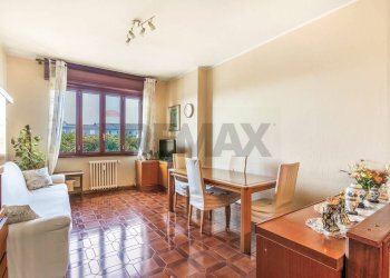 Sala da pranzo - Three-room apartment Piazzale Vincenzo Cuoco
 
4, Milano - photo 7