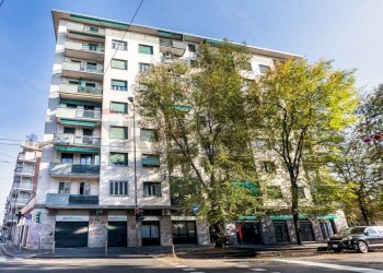 Edificio all\'aperto - Three-room apartment Piazzale Vincenzo Cuoco
 
4, Milano - photo 33