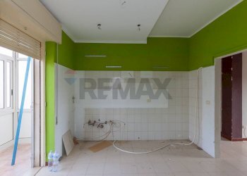 Stanza vuota - Quadrilocale Via Sicilia
 
78, Siracusa - foto 9