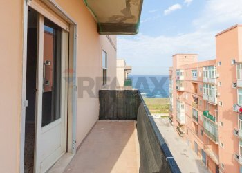 Balcone - Quadrilocale Via Sicilia
 
78, Siracusa - foto 18