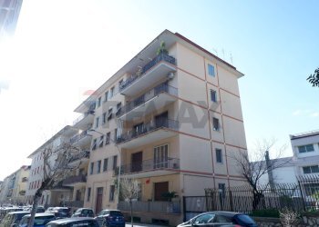 Edificio all\'aperto - Appartamento VIA MICHELE FERRARA
 
23, Caserta - foto 1