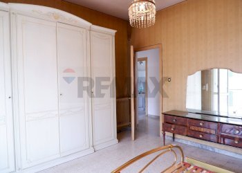 Camera / camera da letto - Appartamento VIA MICHELE FERRARA
 
23, Caserta - foto 18