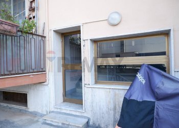 Edificio all\'aperto - Appartamento VIA MICHELE FERRARA
 
23, Caserta - foto 34