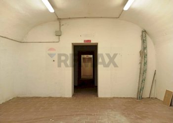 Stanza vuota - Locale Commerciale Vico Santo Spirito di Palazzo, Napoli - foto 7