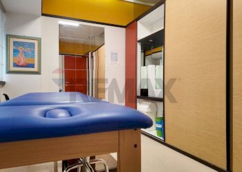 Camera / camera da letto - Ufficio Via Del Consorzio
 
2, Falconara Marittima - foto 9