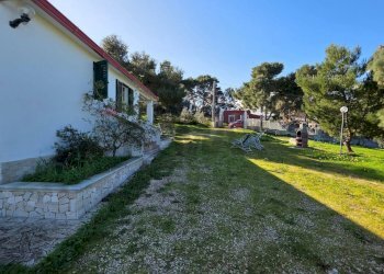 Giardino - Casa semi indipendente Contrada Defensola, Vieste - foto 24