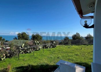 Giardino - Casa semi indipendente Contrada Defensola, Vieste - foto 36