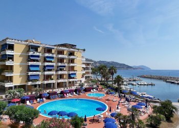 Foto 1 - Appartamento via della chiesa
 
22, San Lorenzo al Mare - foto 1