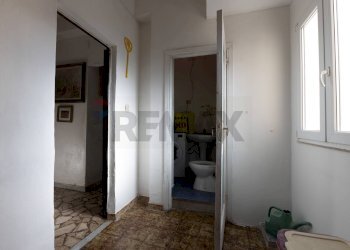Hall / corridoio - Attic Viale Dante Aligheri
 
12, Sassari - photo 29