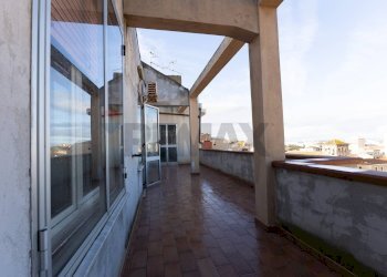 Terrazza - Attic Viale Dante Aligheri
 
12, Sassari - photo 35