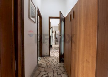 Hall / corridoio - Attic Viale Dante Aligheri
 
12, Sassari - photo 56