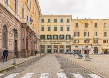 Edificio all\'aperto - Ufficio Piazza d'Italia
 
23, Sassari - foto 3
