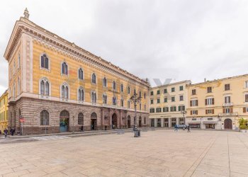Edificio all\'aperto - Ufficio Piazza d'Italia
 
23, Sassari - foto 11