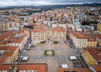 Edificio all\'aperto - Ufficio Piazza d'Italia
 
23, Sassari - foto 16