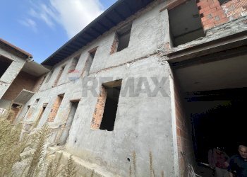 Edificio all\'aperto - Rustico Castellanza - foto 17