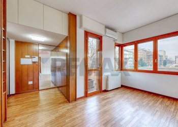 Stanza vuota - Trilocale Via Moise' Loria
 
62, Milano - foto 10