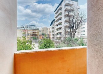 Balcone - Trilocale Via Moise' Loria
 
62, Milano - foto 41