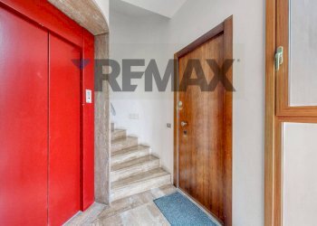 Scale - Three-room apartment Via Moise' Loria
 
62, Milano - photo 37