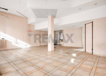 Stanza vuota - Shop Busto Arsizio - photo 1