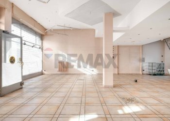 Stanza vuota - Shop Busto Arsizio - photo 2