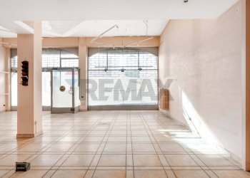 Non correlato - Shop Busto Arsizio - photo 13