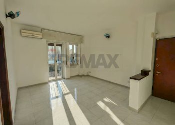 Stanza vuota - Bilocale VIA GRAN SASSO
 
2, Rozzano - foto 1