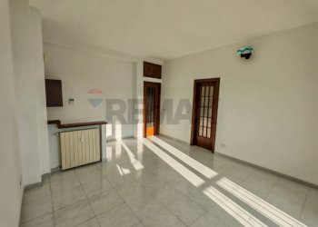 Stanza vuota - Bilocale VIA GRAN SASSO
 
2, Rozzano - foto 3