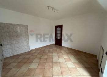 Stanza vuota - Trilocale VIA PACE
 
6, Fagnano Olona - foto 6