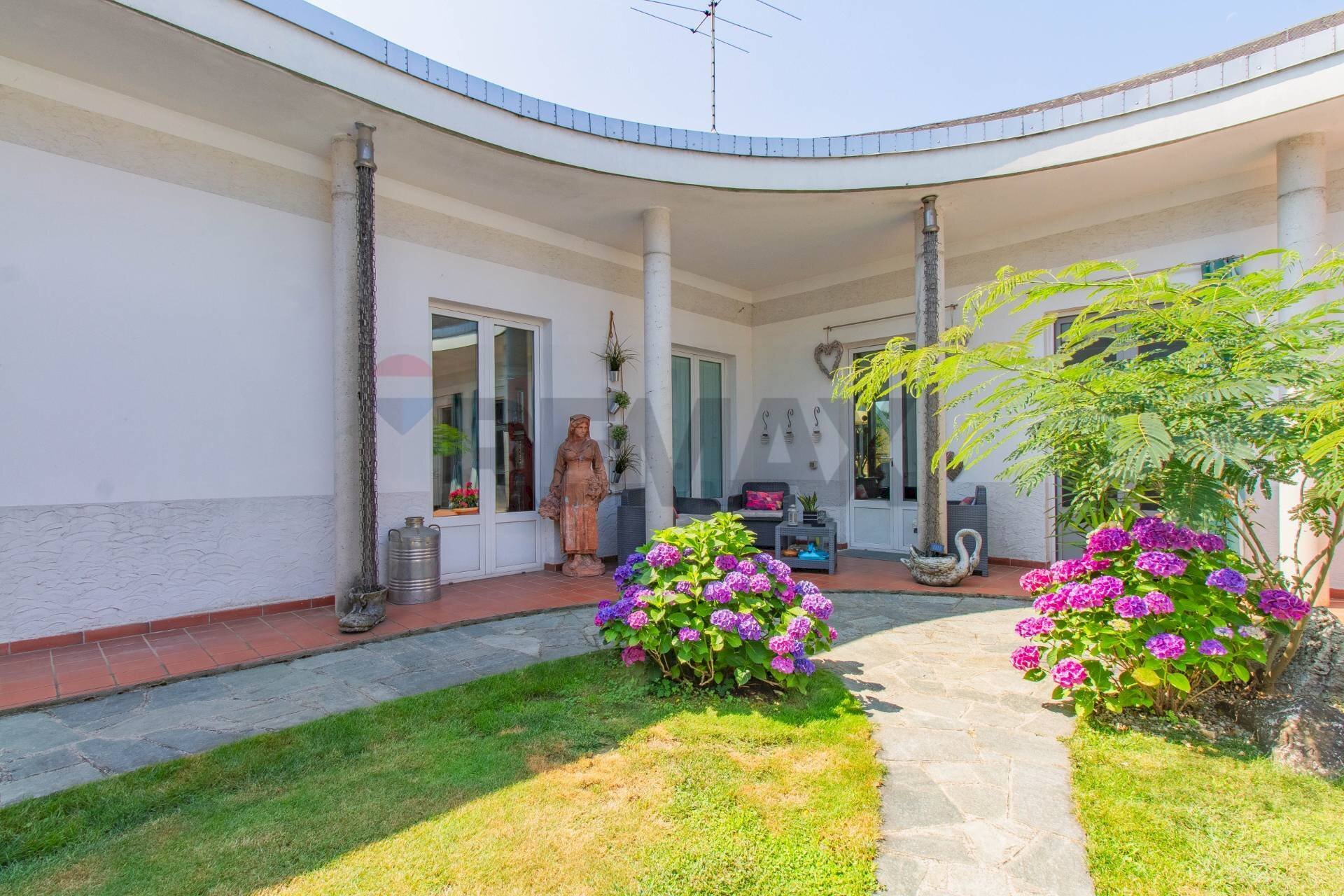 Casa all\'aperto - Villa VIA DELL'ARTIGIANATO
20, Ferno - foto 3