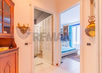 Hall / corridoio - Villa VIA DELL'ARTIGIANATO
 
20, Ferno - foto 30