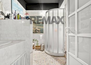 Bagno - Villa VIA DELL'ARTIGIANATO
 
20, Ferno - foto 52