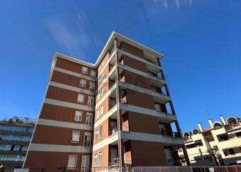 Edificio all\'aperto - Trilocale F.LLI CAIROLI
 
12, Castellanza - foto 2