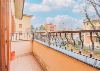 Balcone - Villa Bifamiliare Via Concordia
 
7, San Vittore Olona - foto 32