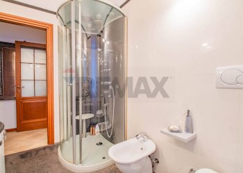Bagno - Villa Bifamiliare Via Concordia
 
7, San Vittore Olona - foto 36