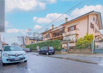 Edificio all\'aperto - Villa Bifamiliare Via Concordia
 
7, San Vittore Olona - foto 41