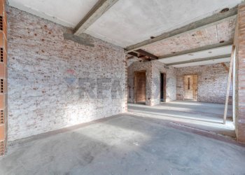 Parcheggio - Villa Via sega
1160, San Giorgio in Bosco - photo 19