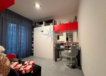 Foto 15 - Three-room apartment Via Luigi Chiarelli
 
20, Milano - photo 15