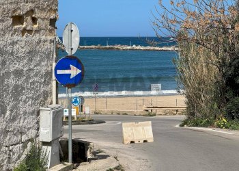 Vista dell\'acqua - Trilocale via Ciucca
 
15, Cinisi - foto 4