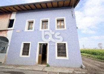 Foto 1 - Quadrilocale via dusi
 
2, Rovato - foto 1