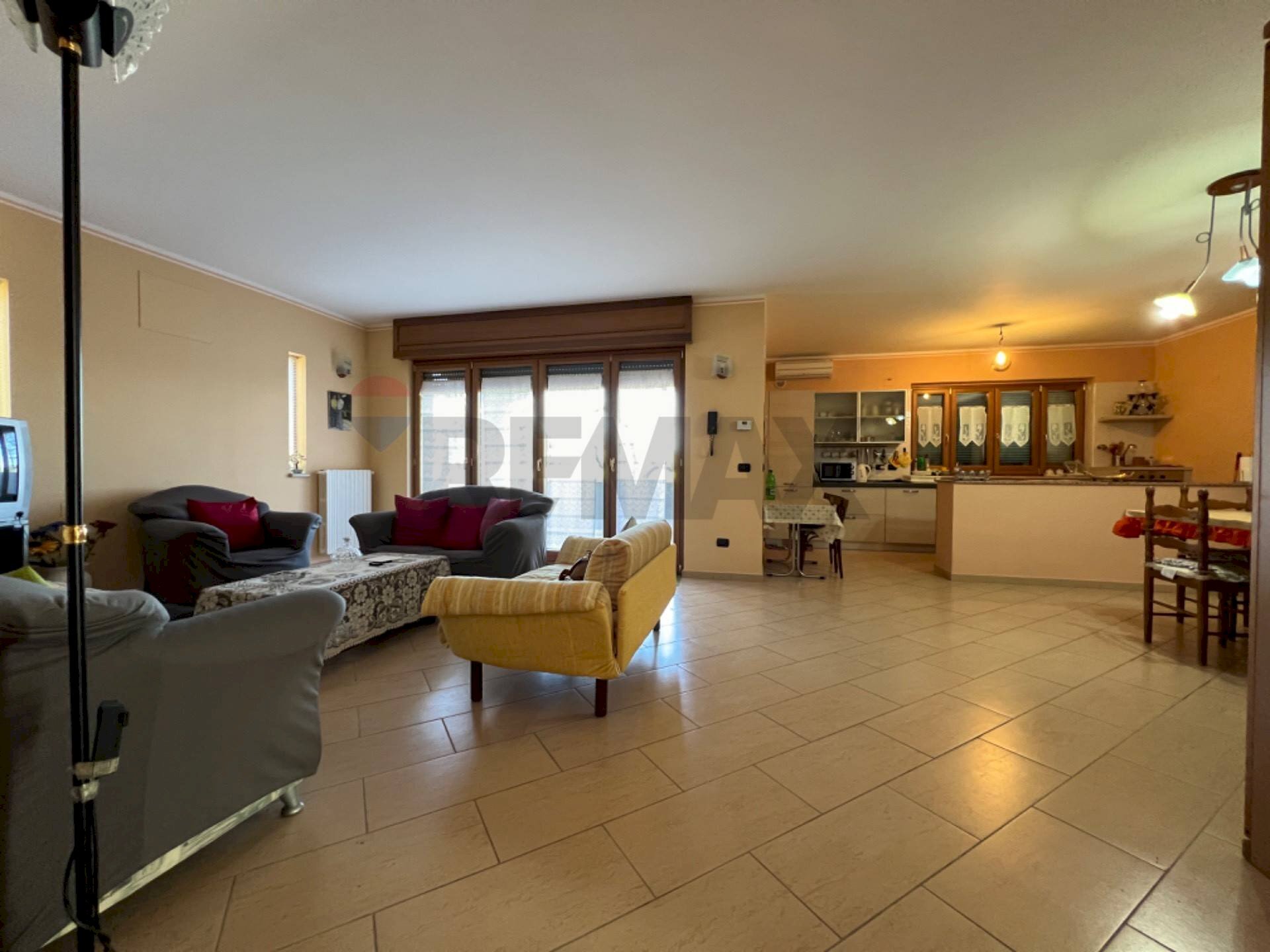 Sala da pranzo - Casa indipendente Venosa - foto 2