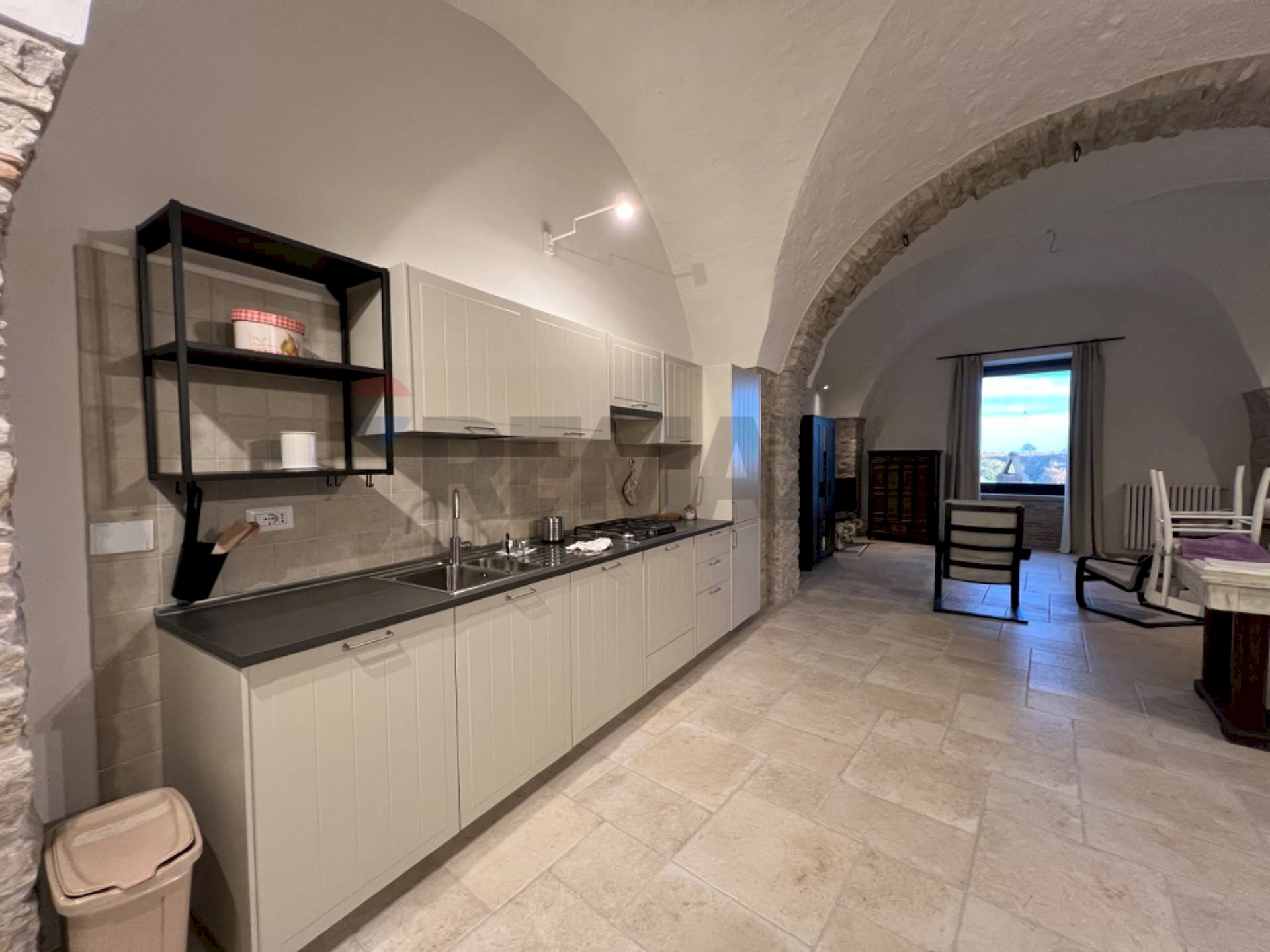 Cucina - Four-room apartment Largo Baresa
 
11, Venosa - photo 2