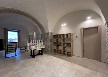 Cantina - Quadrilocale Largo Baresa
 
11, Venosa - foto 3