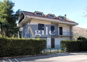 Foto 1 - Independent house STRADA PROVINCIALE VALLE CASTELLANA, Ascoli Piceno - photo 1