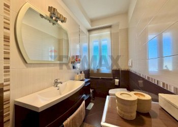 Bagno - Trilocale VIA CONSOLARE CAMPANA
 
291, Villaricca - foto 24