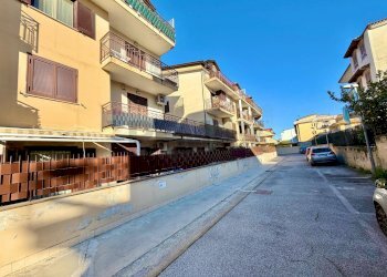 Edificio all\'aperto - Trilocale VIA CONSOLARE CAMPANA
 
291, Villaricca - foto 37