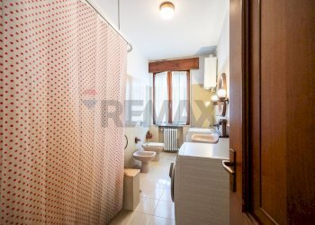 Bagno - Quadrilocale Gazzuolo - foto 10