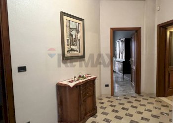 Hall / corridoio - Appartamento corso bucci
 
37, Campobasso - foto 2