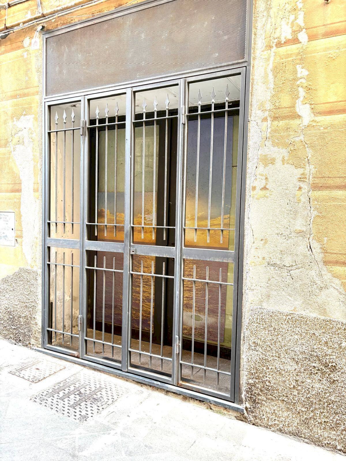 Foto 3 - Commercial Premises Via Untoria, Savona - photo 3