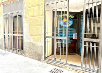 Foto 2 - Commercial Premises Via Untoria, Savona - photo 2