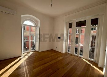 Stanza vuota - Trilocale Napoli - foto 13